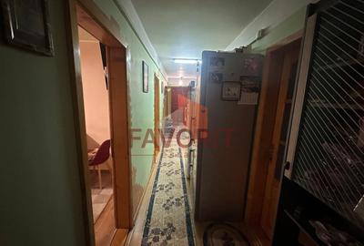 Apartament cu 5 camere, mobilat în Buziașului - 9