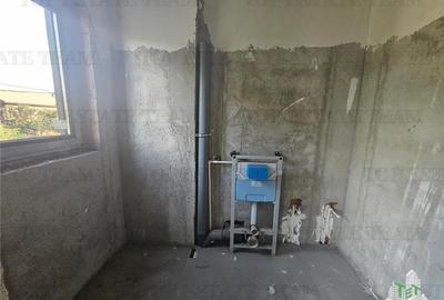 Duplex cu 4 camere cu Canalizare în Militari - 11