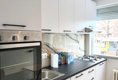 Dristor / Prima inchiriere / Totul Nou / Metrou Distor 1 min - 1