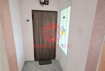 Apartament cu 3 camere decomandat în Central - 8