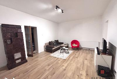 Spațiu comercial, de 73 mp, în Central - 3