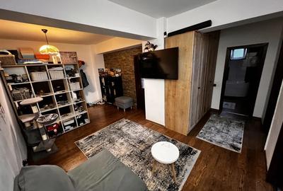 Apartament cu 3 camere decomandat în George Enescu - 2
