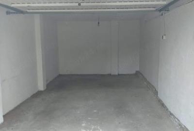 Spațiu comercial, de 20 mp, în Central - 3