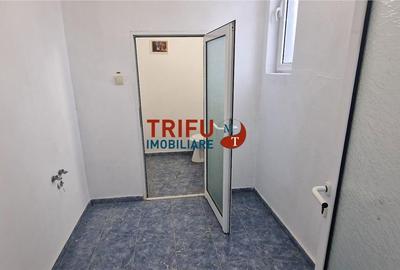 Spațiu comercial, de 300 mp, în Central - 8