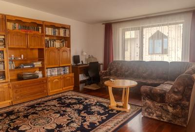 Casă cu 7 camere cu Canalizare în Șoseaua Nordului - 11