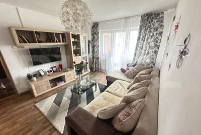 Apartament 2 camere, semidecomandat, 40 mp, zona Micro m - 3