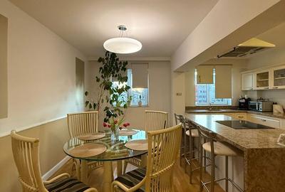 Apartament cu 4 camere în Central - 10