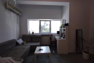 Apartament 4 camere  - BOXA INCLUSA - zona CALEA CALARASILOR / HALA TRAIAN - 4