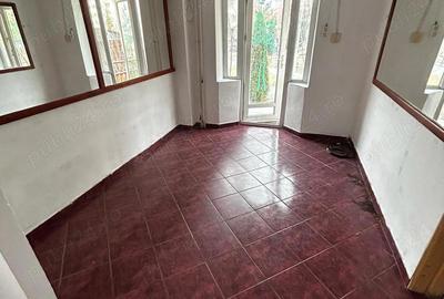 Spațiu comercial, de 38 mp, în Exterior Vest - 2