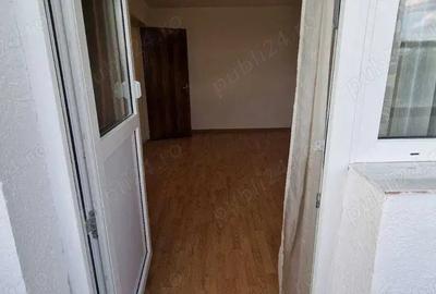 Apartament 2 camere *Decomandat* La Bulvevard, Brancoveanu, Sector 4 - 4