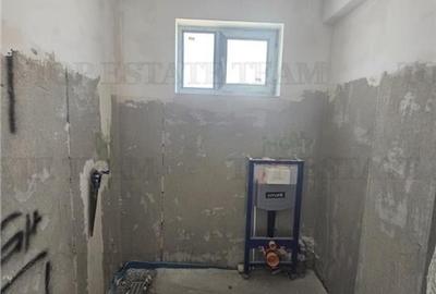 Duplex cu 4 camere cu Canalizare în Dudu - 9