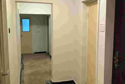 Apartament cu 4 camere decomandat în Central - 3