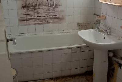 Apartament cu 3 camere decomandat în Lipovei - 4