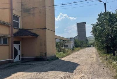 Spațiu industrial, de 37,000 mp, în Central - 3