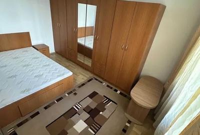 Apartament cu 3 camere semidecomandat în Giurgiului - 3