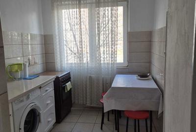 Apartament cu 2 camere decomandat în Titan - 3