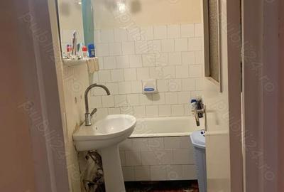 Apartament cu 3 camere decomandat în Central - 2