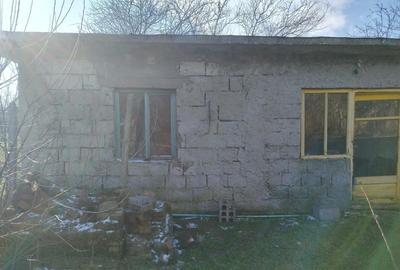Casă cu 5 camere cu Teren 2000 Mp în Greaca - 8