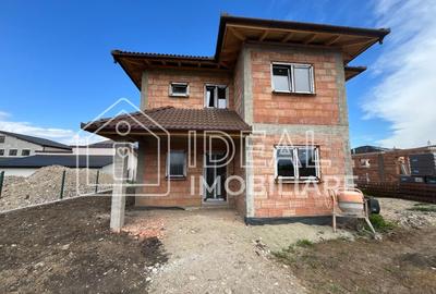 Casă individuală cu 4 camere cu Canalizare în Șura Mică - 2