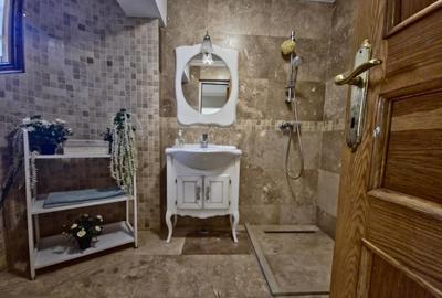 Vila unica zona Stadion piscina teren 1200 mp - 15