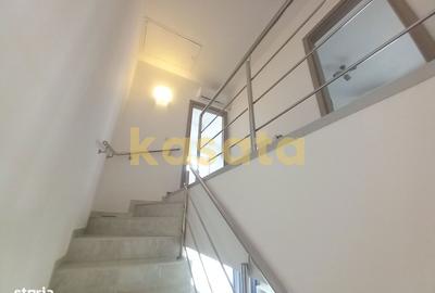 Casă cu 4 camere cu Canalizare în Central - 6