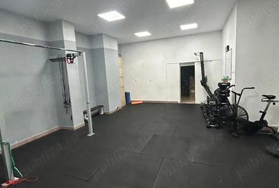 Spațiu comercial, de 75 mp, în Central - 5