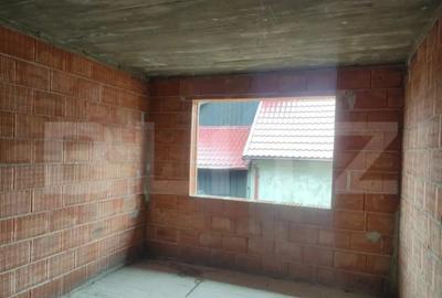 Casă cu 7 camere cu Teren 770 Mp în Marginea - 6