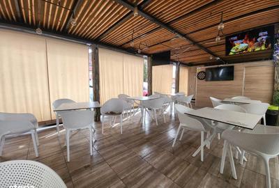 Spațiu comercial, de 120 mp, în Central - 4