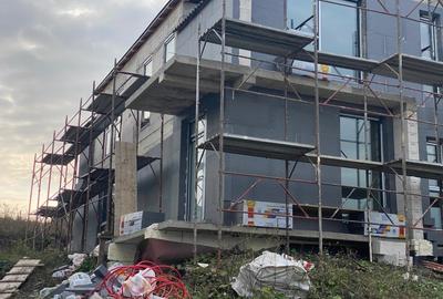 Casa de vanzare ,136 mp , semifinisata, teren 700 mp ,in Chinteni - 2