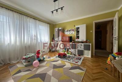 Apartament cu 3 camere decomandat, mobilat în Șagului