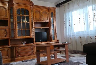 Apartament 2 camere- ultracentral langa Liceul Teoretic "Ioan Petrus" - 4