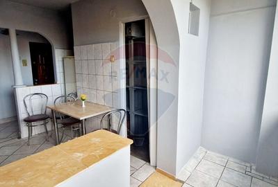 Apartament cu 3 camere de inchiriat in zona Aurel Vlaicu - 6