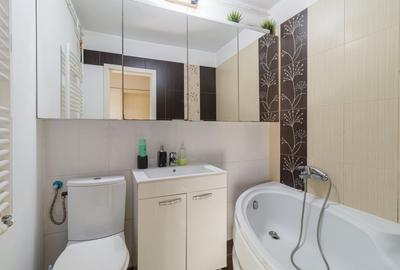 Apartament decomandat si luminos | Metrou 1 Decembrie - 5