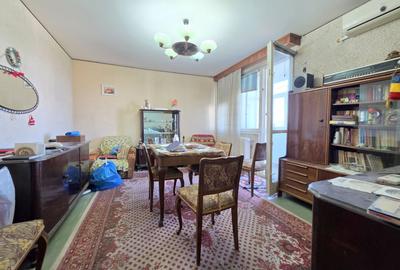 Apartament cu 3 camere decomandat în Liviu Rebreanu