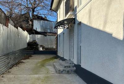 Casă cu 4 camere în Tei - 4