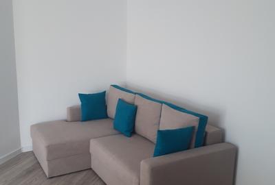 Apartament cu 3 camere decomandat în Titan