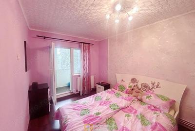 Apartament cu 3 camere decomandat în Boul Roșu - 6