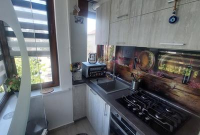 Apartament 3 camere semidecomandat, etajul 3+Mansarda, Craiovita zona Promenada - 6
