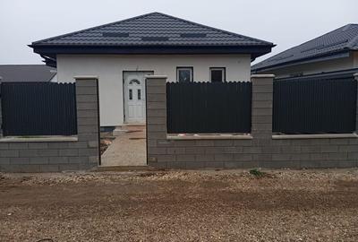 Casa 4 camere, Crevedia-Manastirea - 2