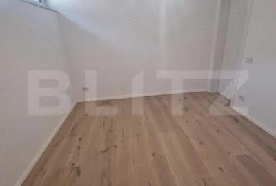 Casă cu 8 camere cu Teren 860 Mp în Central - 4