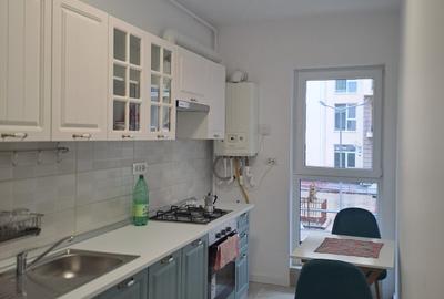 Garsonieră decomandată, mobilată în Berceni