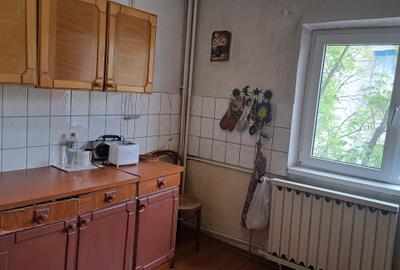 Apartament cu 2 camere decomandat, mobilat în Rahova - 11