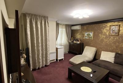 Apartament cu 3 camere decomandat, mobilat în Politehnica