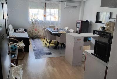 Apartament cu 3 camere decomandat în Paleu - 1