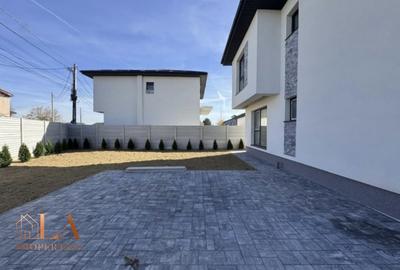 Casă individuală cu 4 camere cu Canalizare în Domnești