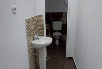 De inchiriat showroom cu vanzare + parcare mare - 5