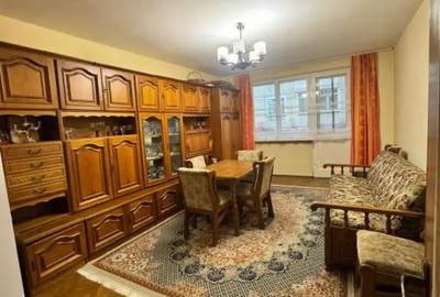 Apartament cu 3 camere decomandat în Săsar - 1