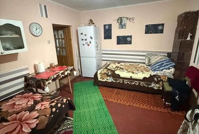 Casă individuală cu 3 camere cu Canalizare în Cazasu - 6