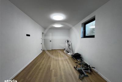 Casă cu 5 camere decomandat cu Teren 700 Mp în Chinteni - 3