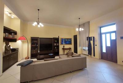 Apartament la cheie pe Bv. Revolutiei - 2